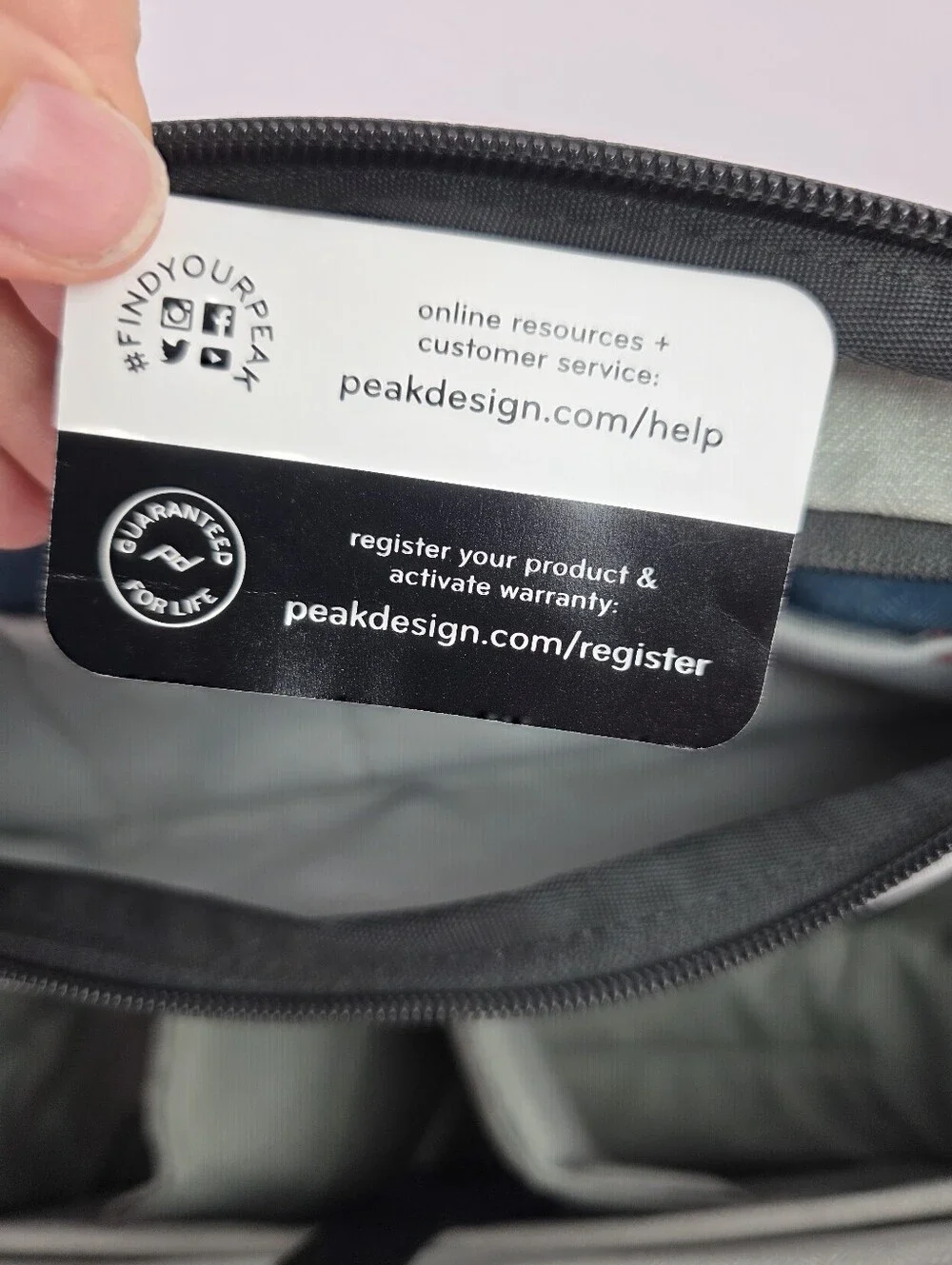 Peak Design Everyday Sling 10L V1 Ash Gray Camera Bag w/ Dividers